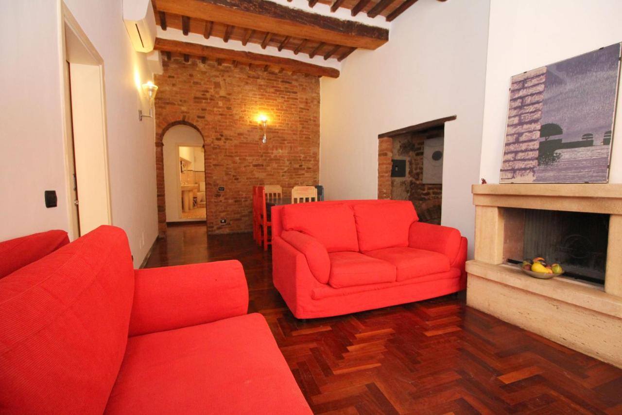 سيينا Logge Del Papa Apartment المظهر الخارجي الصورة