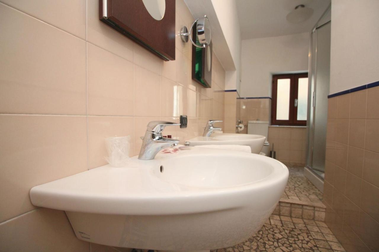 سيينا Logge Del Papa Apartment المظهر الخارجي الصورة