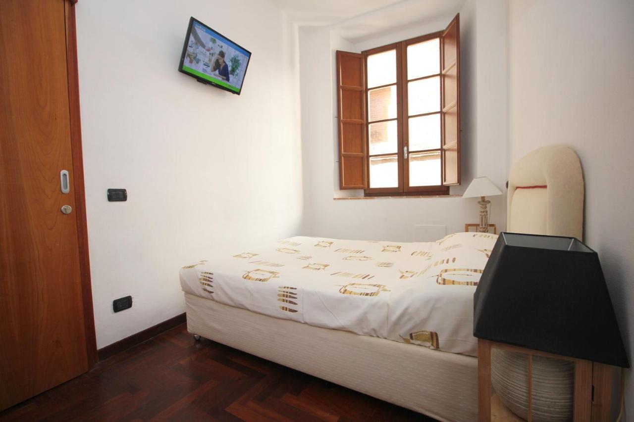 سيينا Logge Del Papa Apartment المظهر الخارجي الصورة