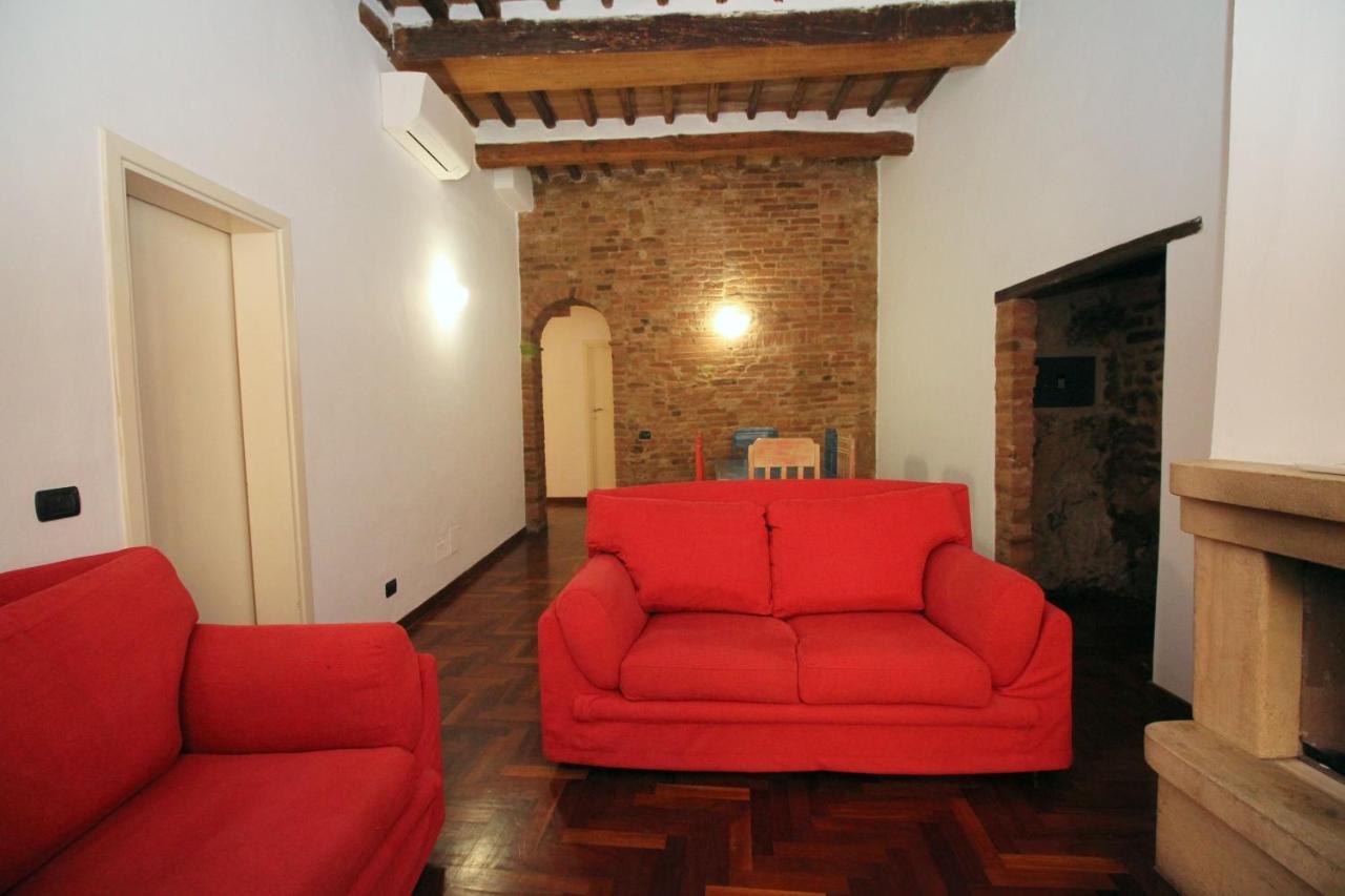 سيينا Logge Del Papa Apartment المظهر الخارجي الصورة